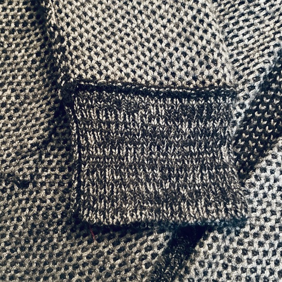 360 Sweater Open Cardigan Sz Small Wool Cashmere Blend Grey Black Hood Stitching - Picture 13 of 16